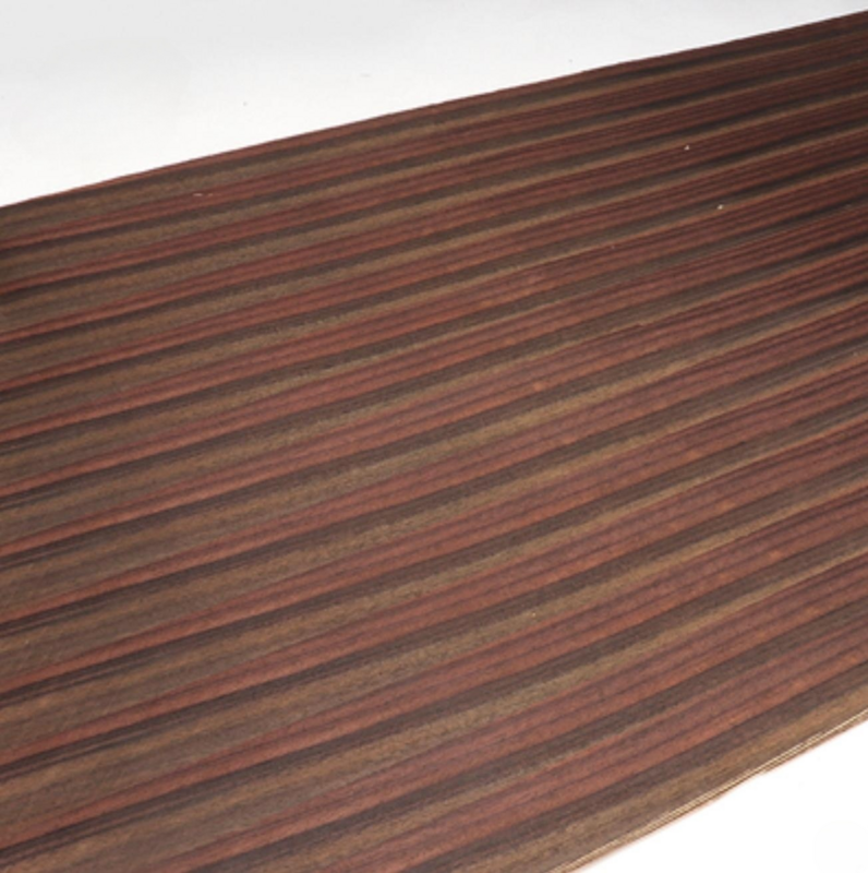 Placage fait main en bois de santal rouge, artisanat technologique, document, L:2.5 mètres, largeur: 580mm, T:0.25mm