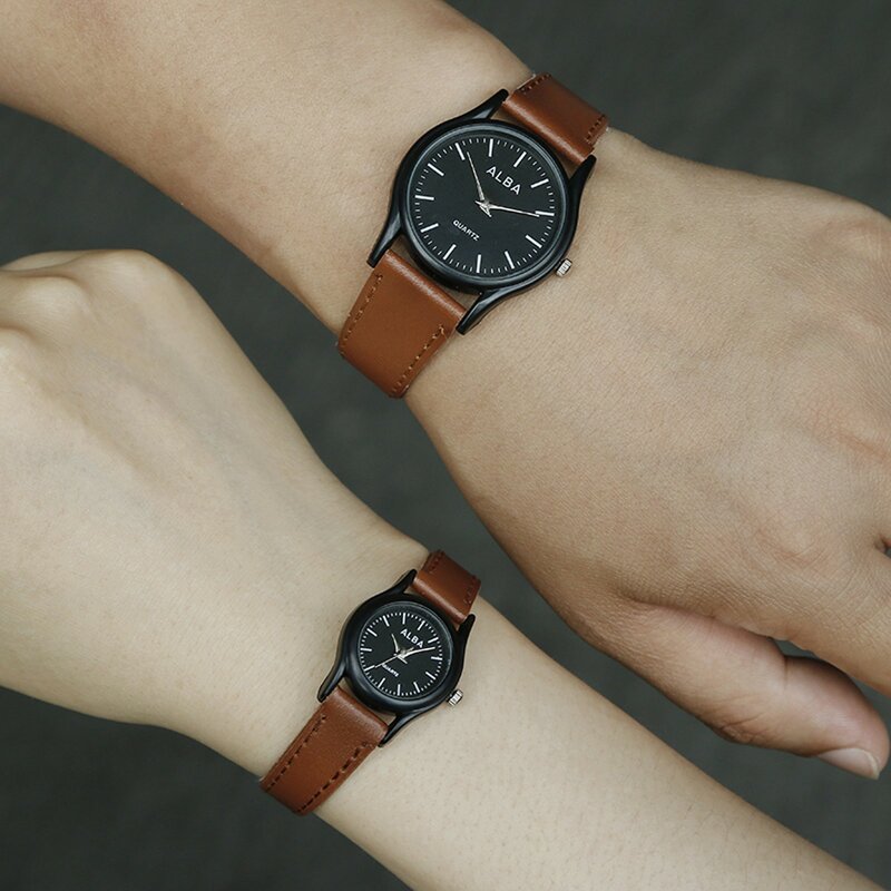 Jam tangan pasangan modis dan romantis, simbol jam tangan cinta uniseks pecinta modis desain bisnis jam tangan kulit