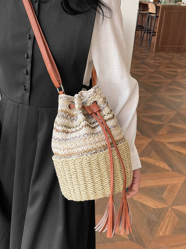 Bolsa de balde tecido elegante para mulheres, bolsa de palha casual simples, bolsa de ombro tiracolo, sensação de alta qualidade, nova, 2022