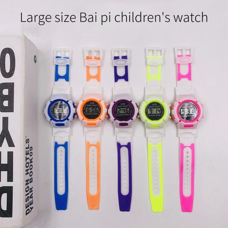 Comfortable Plastic Simple Operation Electronic Wrist Watch for Gifts