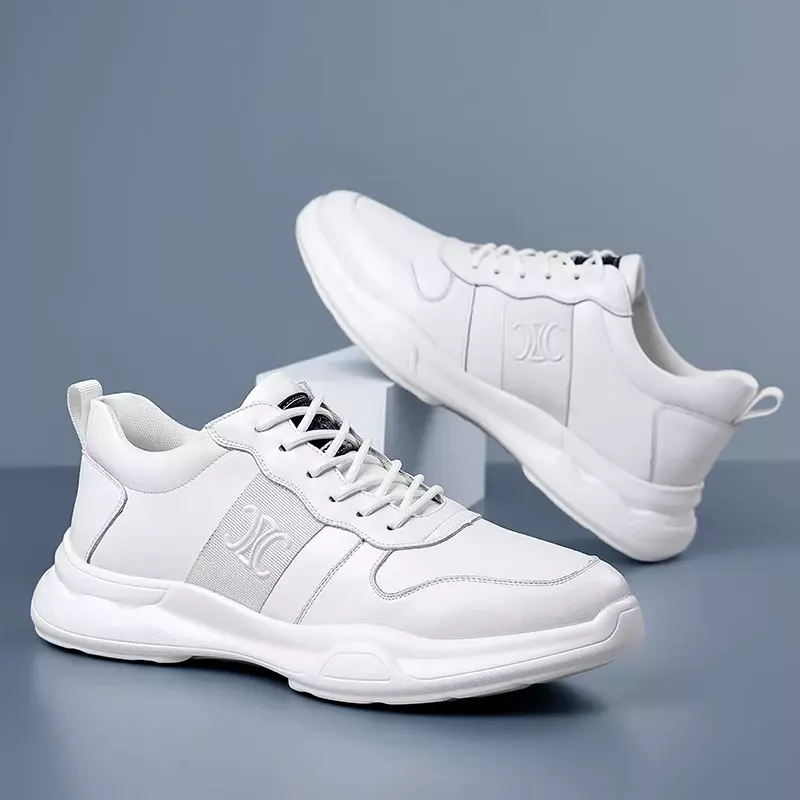 Classic Leather Golf Shoes for Men Comfortable Sneakers for Outdoor Sports and Activities