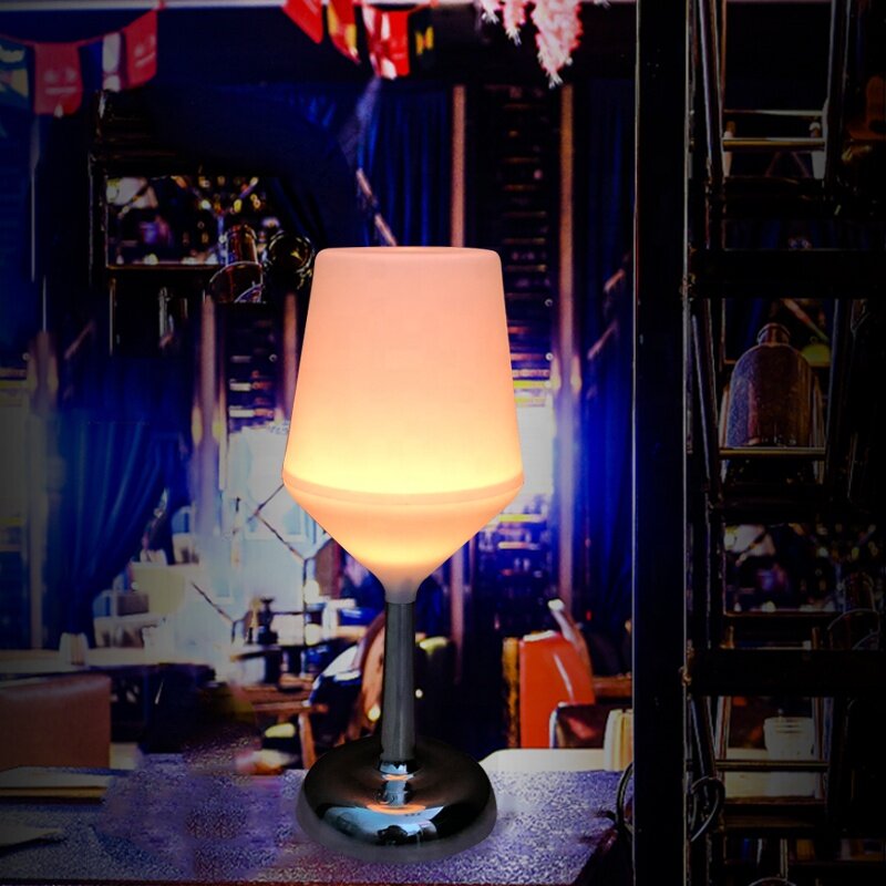 Светодиодная Роскошная Современная умная настольная лампа для отеля, украшенная искусственными лампами, оптовая продажа, низкая цена