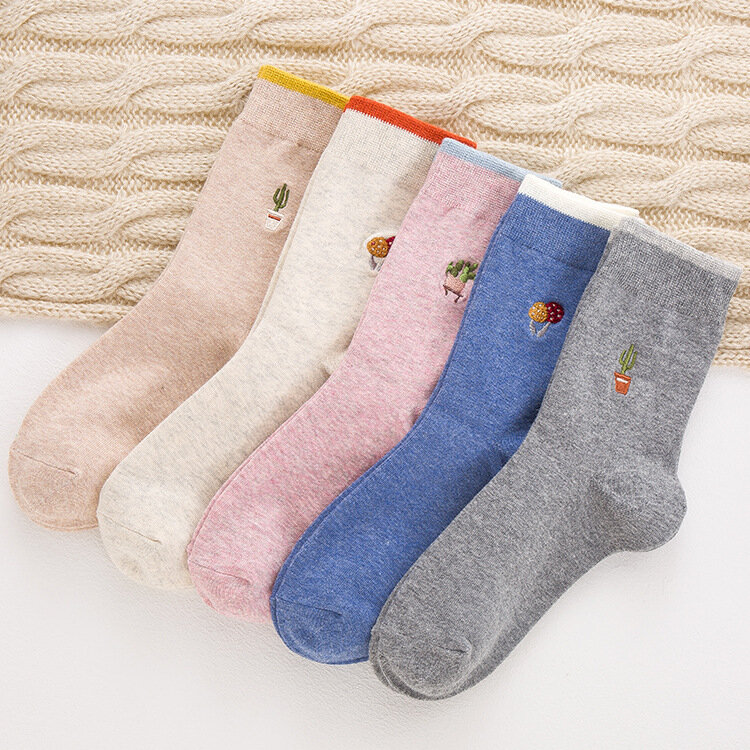Meias japonesas bordadas em algodão para mulheres, cogumelo, cacto, fofo, comprimento médio, meia casual e versátil, novo, 2024