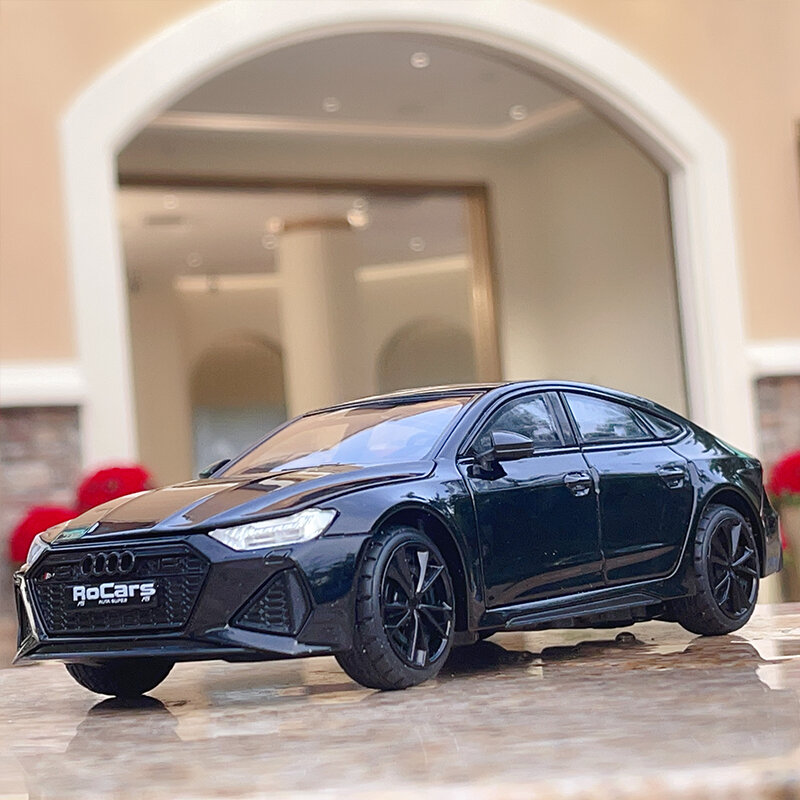 1:32 Audi RS7 Sportback Alloy Model Car Toy Diecasts Metal Casting Sound and Light Car Toys For Children Vehicle