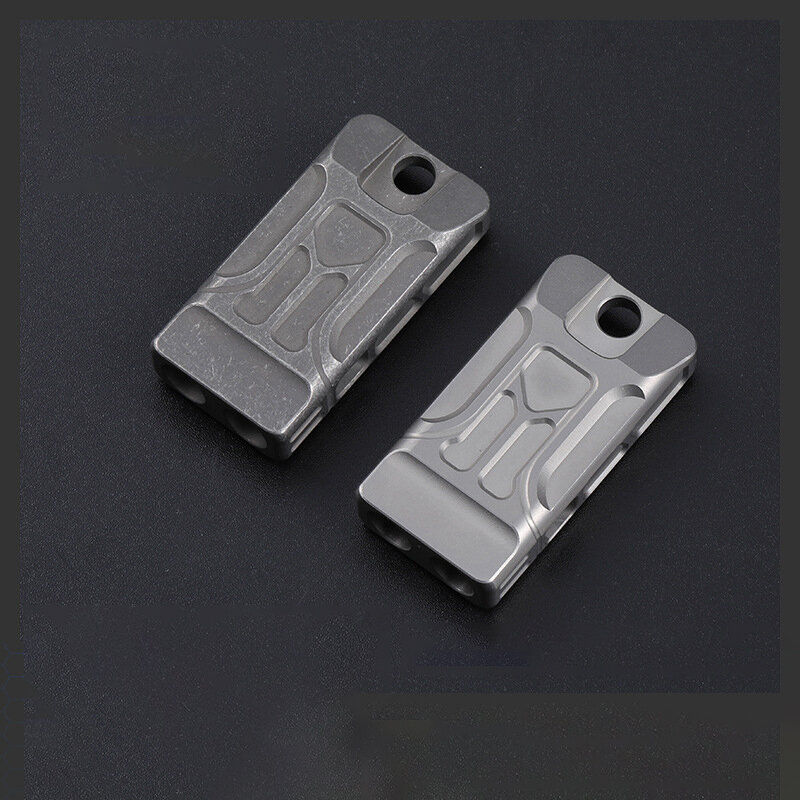 Titan Legierung Pfeife Multifunktions Tragbare Pfeife Laut Keychain Halskette Pfeife Für Outdoor Survival Notfall Pfeifen