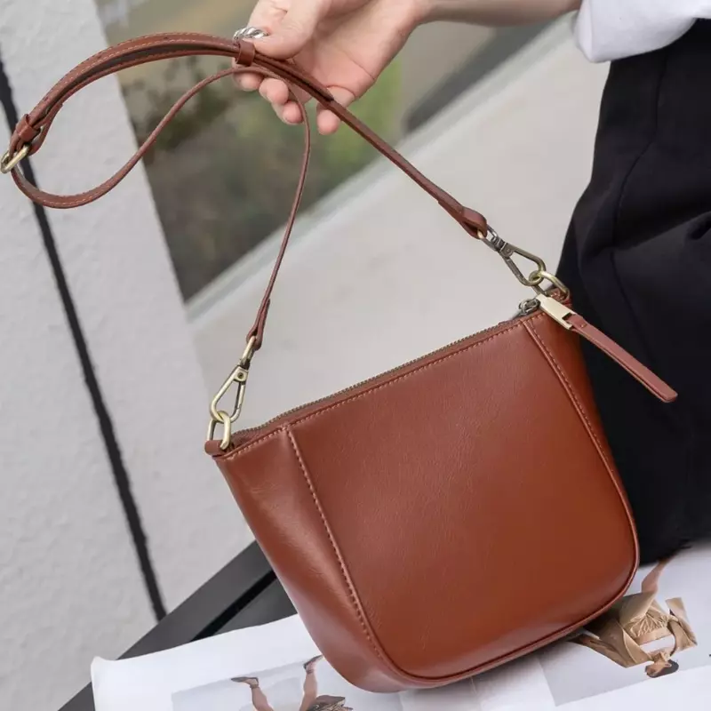 Genuine Leather Versatile Women's Bag Fashionable Single Shoulder Crossbody Phone Bag Ladies' 2024 New Small Dumpling Handbag