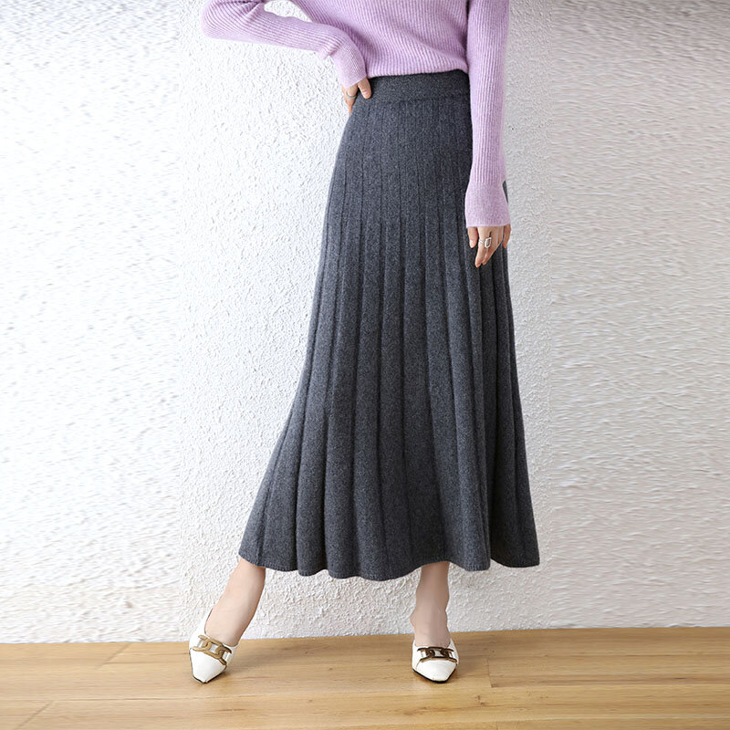Autumn and winter new 100% pure wool long high waist slim skirt thickened A-line knitted cashmere pleated skirt.