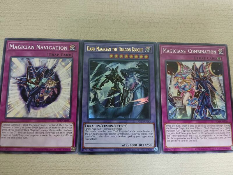Original YuGiOh Structure Deck: Rise of the Blue-Eyes Asian / Illusion of the Dark Magicians Asian English SEALED Toy Collection