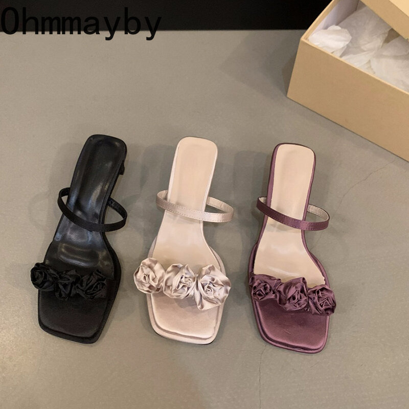 Sandalias de tacón grueso con banda estrecha para mujer, zapatos de punta abierta, elegantes, de verano, con flores de diseñador