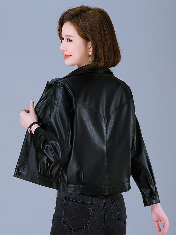 새로운 여성 캐주얼 가죽 재킷 봄 가을 패션 턴다운 칼라 롱 슬리브 숏 양가죽 코트 스플릿 가죽 재킷