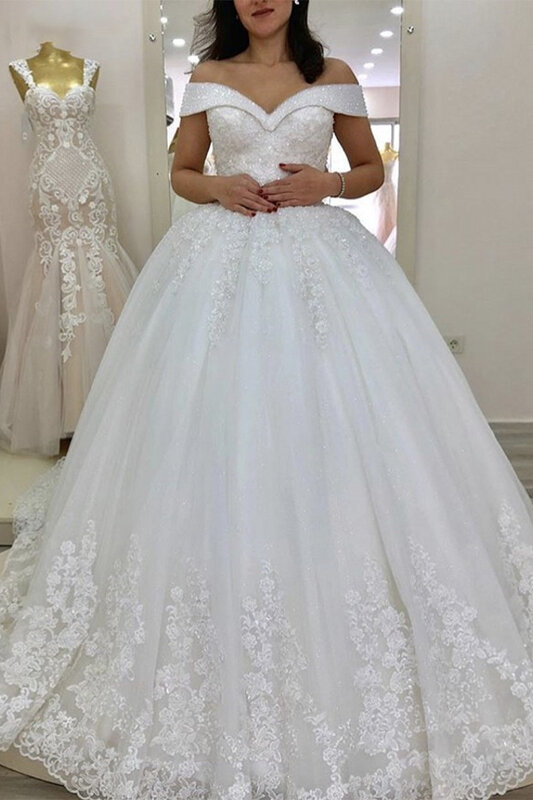 V Neck Backless Bridal Gown Applique Lace Bandage Wedding Dress with Long Trail Off Shoulder Applique Lace Bride Wedding Gown