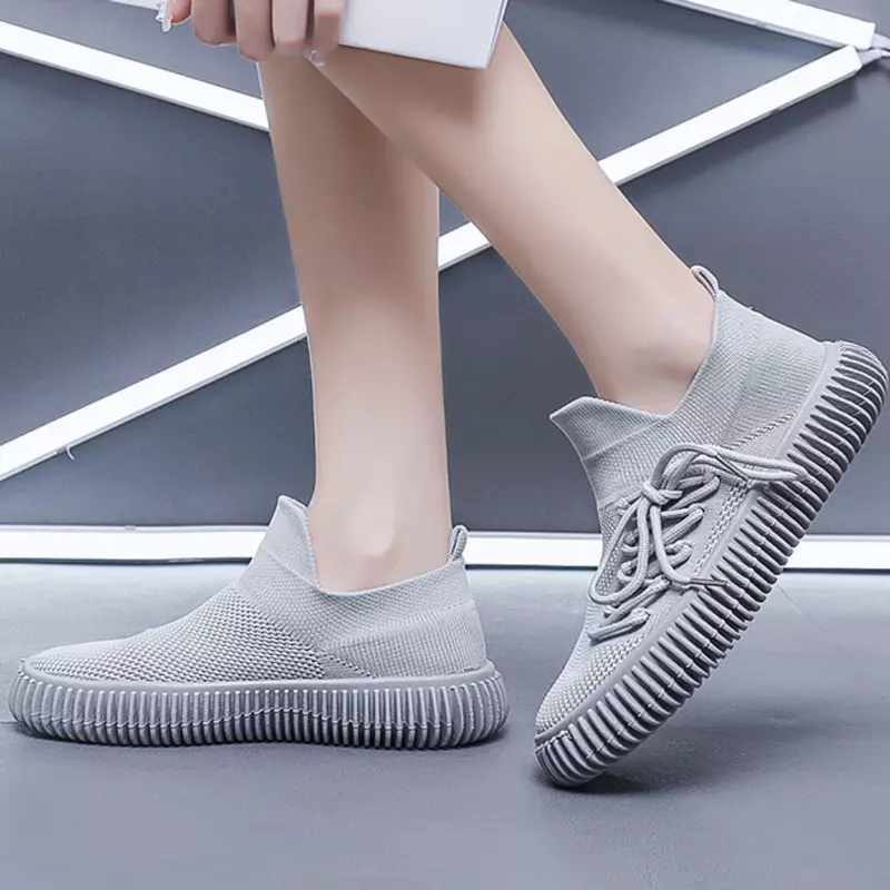 Scarpe estive donna Mesh Sneakers causali traspiranti donna Plus Size scarpe sportive per donna Platform Walking Luxury Designer Shoes
