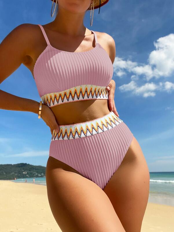 Bikini seksi 2024 Set Bikini Brasil Halter wanita baju renang berlipat wanita pakaian renang segitiga baru pakaian pantai pakaian mandi