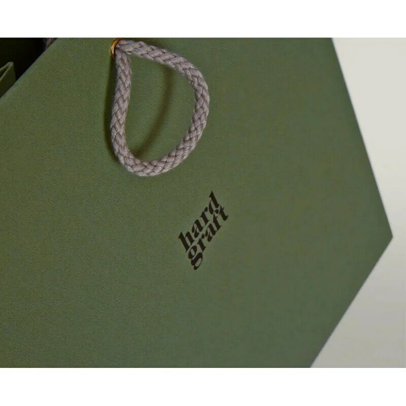 Prodotto personalizzato, Logo personalizzato stampato sacchetti di carta di lusso braccialetto di gioielli imballaggio Shopping Bag con chiusura a nastro