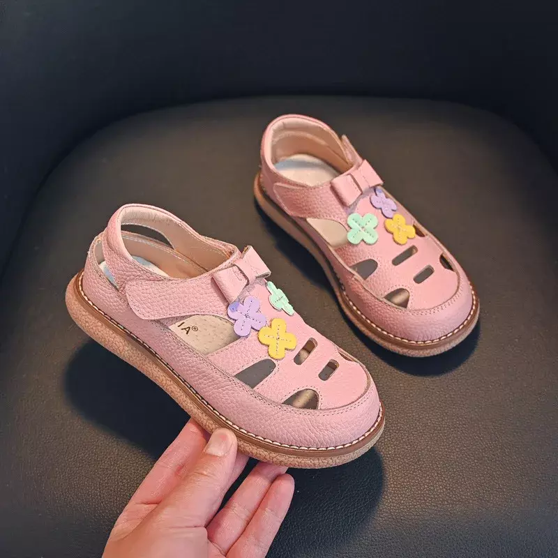 Sandálias de couro de vaca para meninas, apliques florais, sapatos infantis, sandálias de praia do bebê, moda verão
