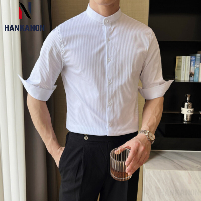 Camicia a righe con maniche a sette punte da uomo estiva di alta qualità per il 2024, camicia da uomo Slim Fit con colletto alla coreana formale da lavoro.