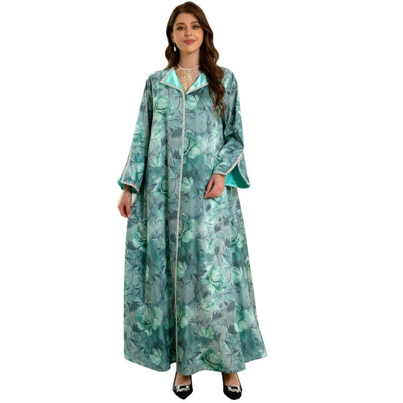 中級eastイスラム教徒の女性のドレス、ファッショナブルな花柄、サテンの色のマッチング、ダイヤモンドのバスローブ