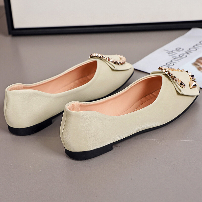 2022 Fashion Foot Wide Fat Sister Fat Fashion Lazy Spring Single Shoes Flat Bean Shoes Comfortable, Non slip and Wear resistant