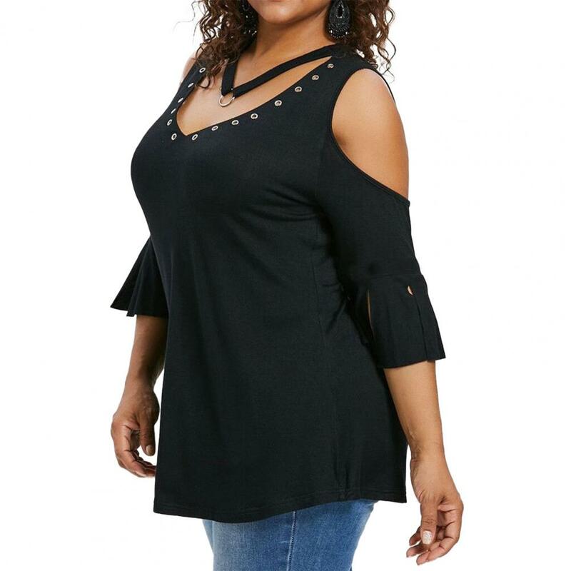 Plus Size Women T-Shirts V-neck Short Sleeve Split Cuffs Basic Top Hollow Out Cold Shoulder Plus Size T-Shirt Female