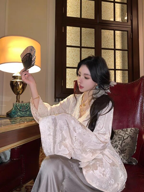 Miiiix-camisa de encaje chino para mujer, cárdigan elegante holgado con cuello en V, Color sólido, ropa femenina, novedad de verano, 2024