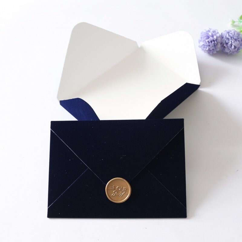 Customized product、Delicate Red Velvet Envelopes Custom Wedding Envelope Business Envelope With Card Wax Seal Stamp