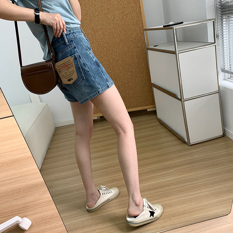 American retro design sense niche denim shorts for women's 2024 summer new high waisted slimming spicy girl A-line hot pants