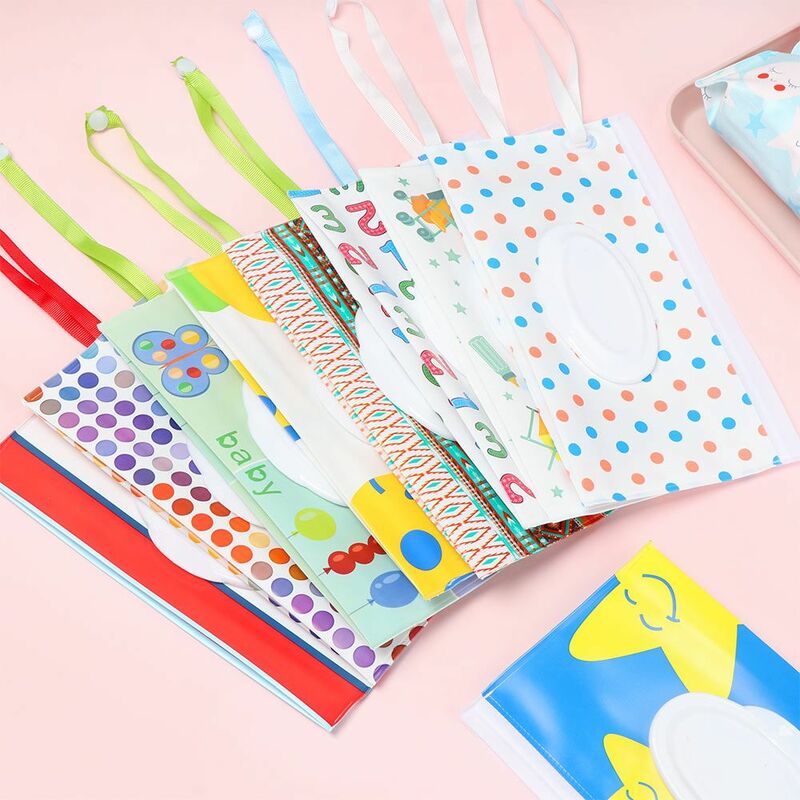 Cute Outdoor Carrying Case Portable Snap-Strap Flip Cover Cosmetic Pouch Stroller Accessories Wet Wipes Bag Tissue Box