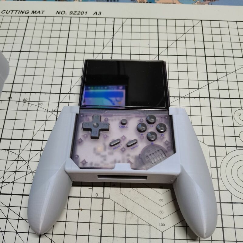 สำหรับ RG35XX เกมแพด anbernic ที่ยึดฐานรองสำหรับเล่นเกมคอนโซลเล่นเกมแบบใช้มือพิมพ์ลาย3D มือจับแบบยึดที่ยึดฐานรองฝ่ามือ
