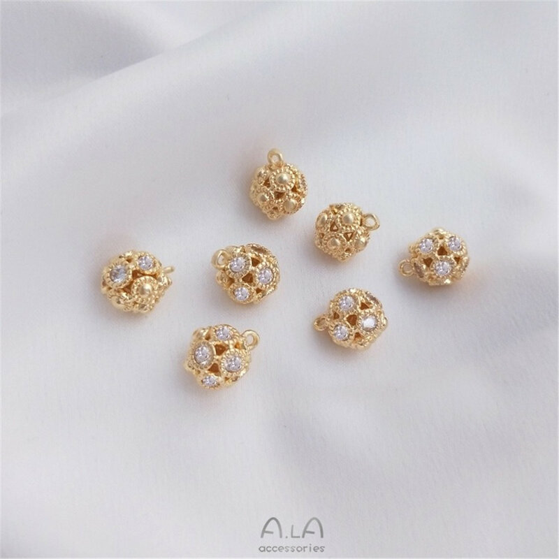 Perline appese con zirconi intarsiati sfere appese vuote avvolte in oro 14 carati fiore fatto a mano bracciali fai da te orecchini accessori per ciondoli