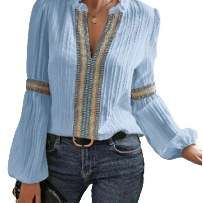 Blus renda lengan panjang wanita, kemeja atasan kasual leher-v bermotif musim semi dan panas untuk wanita