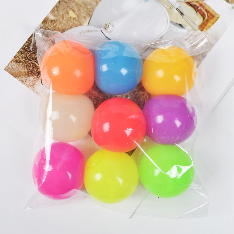 2/6 pezzi divertenti palline appiccicose luminose bersaglio palla di decompressione della parete appiccicosa giocattoli ventosa per bambini bambini spremere il giocattolo della palla antistress
