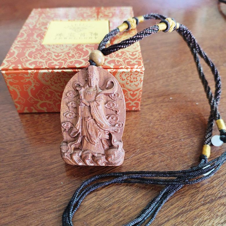 Mahoni kayu kayu ukiran liontin kenari Buddha Tertawa Dewi Matsu laut Mazu aman Guanyin gantungan kunci mobil jimat kalung