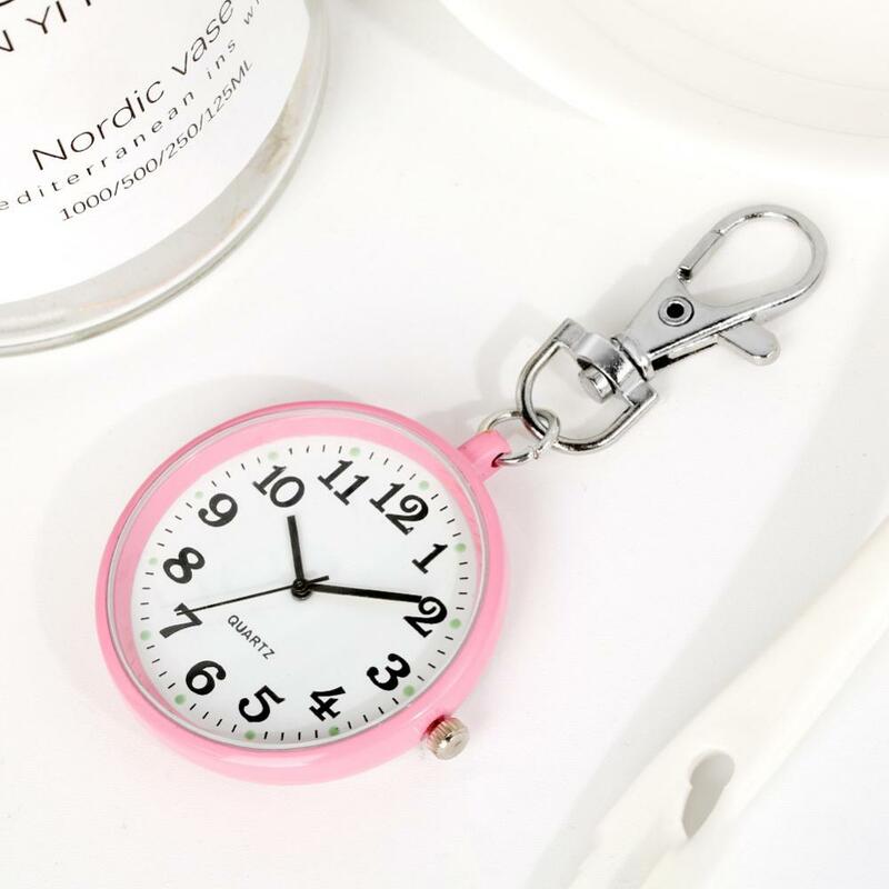 Relógio de bolso minimalista com chave, design unissexo, acessório de moda atemporal, tendência elegante, acessório exclusivo