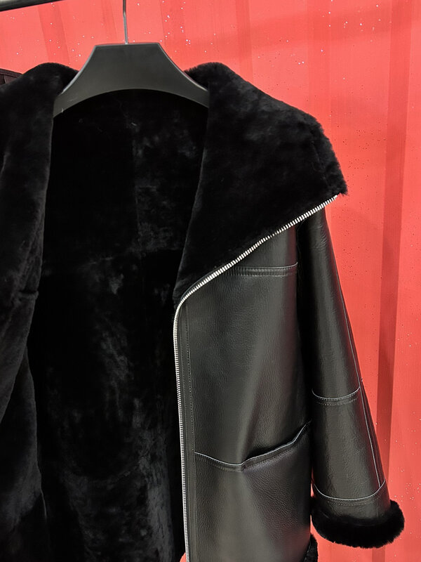 Короткое меховое пальто с отворотом, свободная однотонная куртка с двумя карманами, теплый и удобный дизайн, новинка зимы 2024, 0102