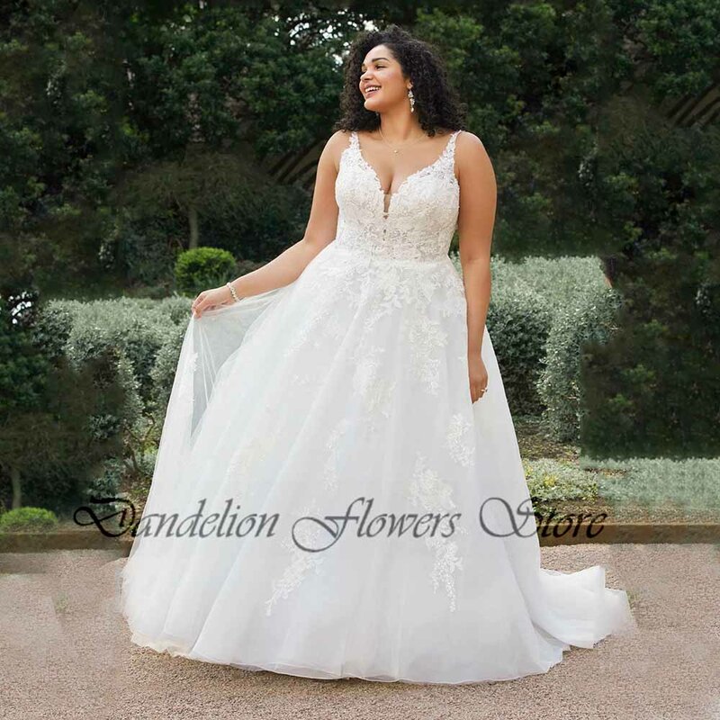 Pastrol Wedding Dress For Bride V-Neck Sleeveless Bride Gown Lace Applique A-Line Sweep Train Lace Up Vestido De Noiva Plus Size
