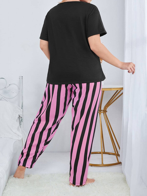 Zestaw piżam plus size może być noszony zarówno do noszenia w domu, jak i na co dzieńCasualowy komplet wykonany z mlecznego jedwabiu, długie spodnie z krótkim rękawem