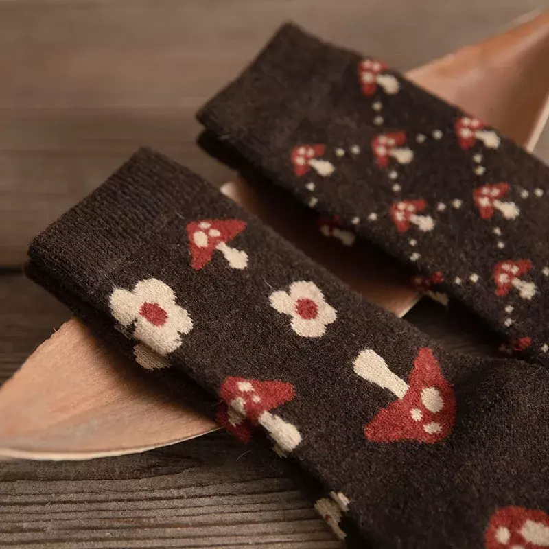 Autumn Winter Dark Cotton Socks Mushroom Flower Pattern Socks Creative Personality Pattern Thick Warm Wool Medium Tube Socks