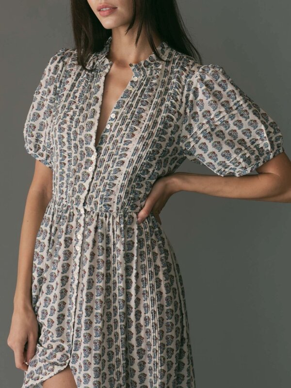 French totem print lead button bubble sleeve waist up dress