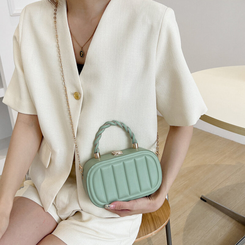 Damen Kette Box Tasche vielseitige modische Handtasche Umhängetasche Umhängetasche kleine quadratische Mode einfach für den Außenbereich