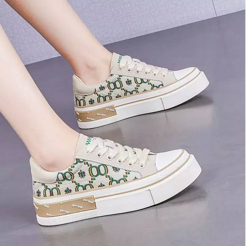 Sneakers Low Ladies Shoes Lace Up Athletic Whit Women Footwear High on Platform Canvas Sports New in Spring Cheap Korean Sale A