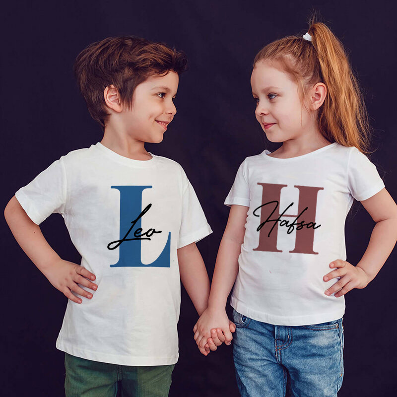 Camiseta con inicial de nombre personalizado para niños, camisetas personalizadas para niños, camiseta personalizada para niños, regalo de cumpleaños para niños y niñas