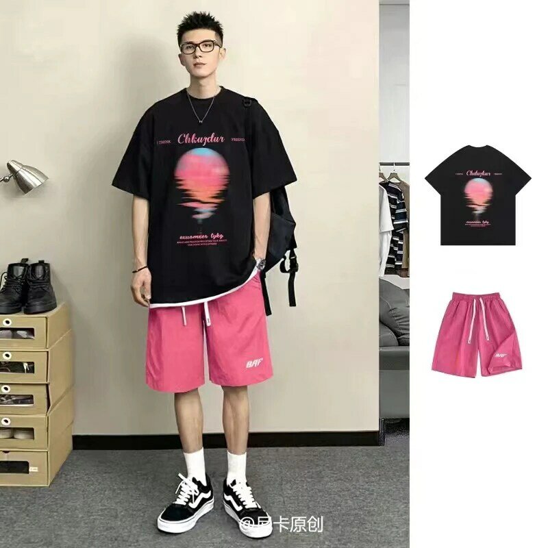 2024 neue Sommer druck rosa reine Baumwolle Kurzarm T-Shirts Shorts Anzug passen lose Tops Mann im Freien lässig Sonnenschein Junge T-Shirt