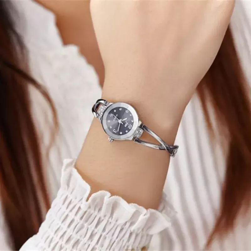 Luxo simples pequeno relógio redondo mostrador para mulheres, senhoras relógios, marca de topo, relógio de quartzo casual, 3 cores, venda quente, 2024