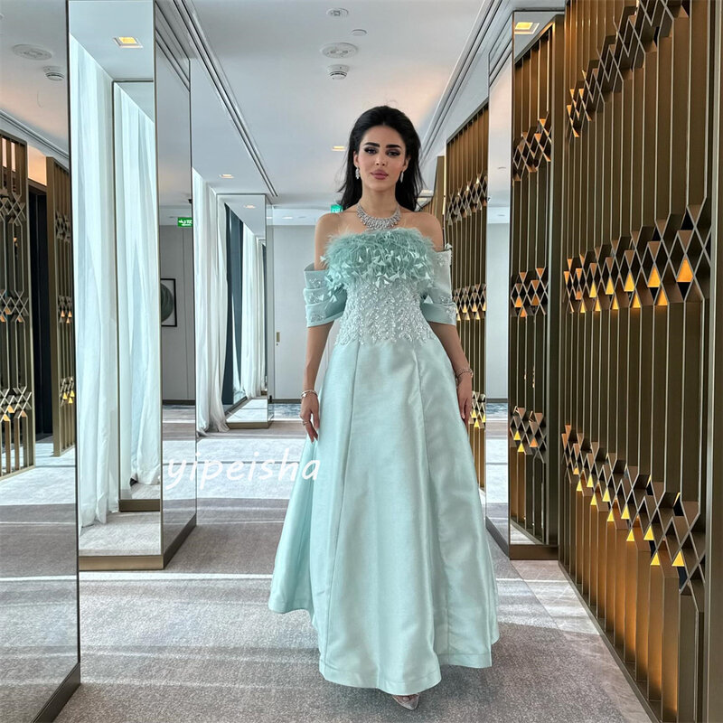 Gaun panjang pita berlian imitasi rumbai Satin Quinceanera A-line gaun acara Bespoke bahu terbuka