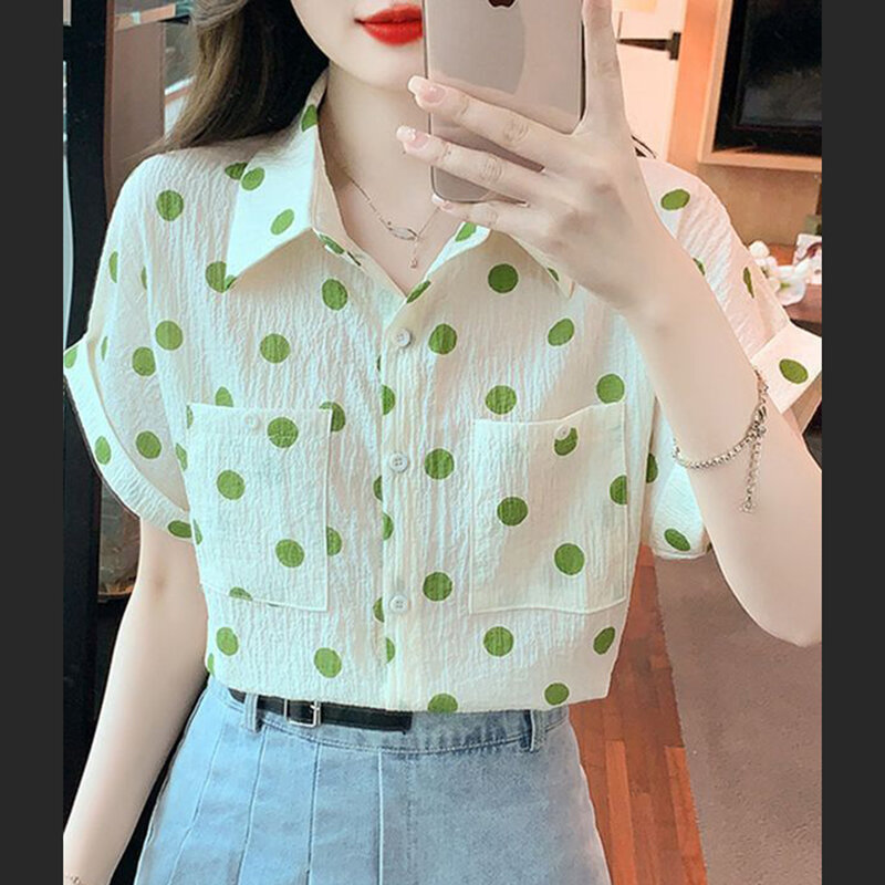 Słodkie kieszenie z nadrukiem w kropki szyfonowe koszule odzież damska 2024 letnie nowe luźne bluzki z koreańska krótka rękawem