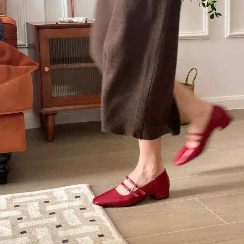 2024 musim semi musim panas Fashion wanita Mary Jane sepatu wanita dangkal kaki persegi tebal elegan merah sepatu Ballerinas hak tinggi wanita