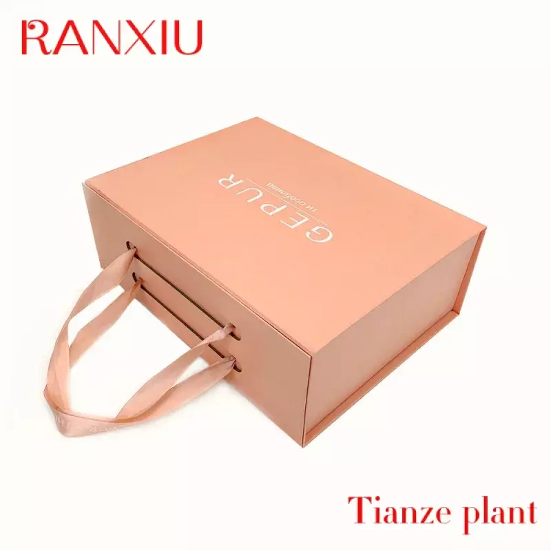 Niestandardowy składane pudełko papierowe luksusowy magnetyczne pudełka na prezenty z uchwytem wstążki dla małych firm