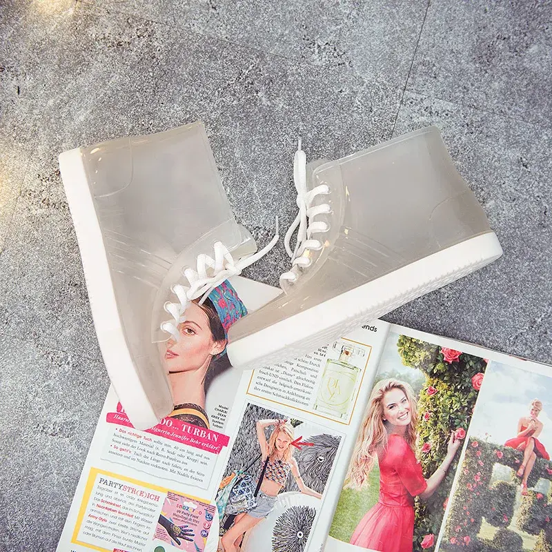 Sapatos impermeáveis antiderrapantes transparentes para mulheres, botas de borracha de algodão de lã, chuva, moda Rainshoes, 2024