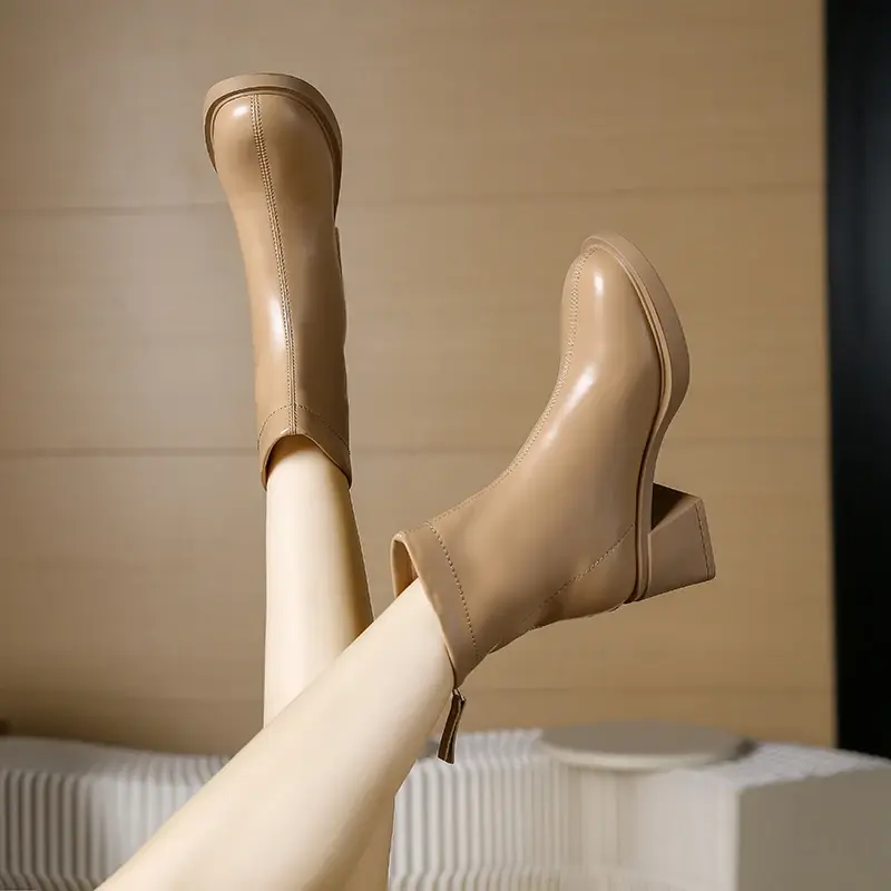 Francuskie modne damskie krótkie buty 2024 grube obcasy jednolity wiosenny i jesienne pojedyncze buty buty na wysokim obcasie buty damskie