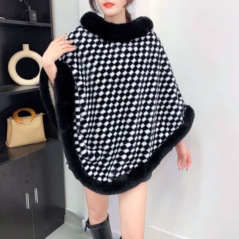 4 Colors Winter Thick Loose Poncho Capes Diamond Plaid Cloak Women Faux Lamb Fur Knitted Triangle Out Streetwear Shawl Overcoat